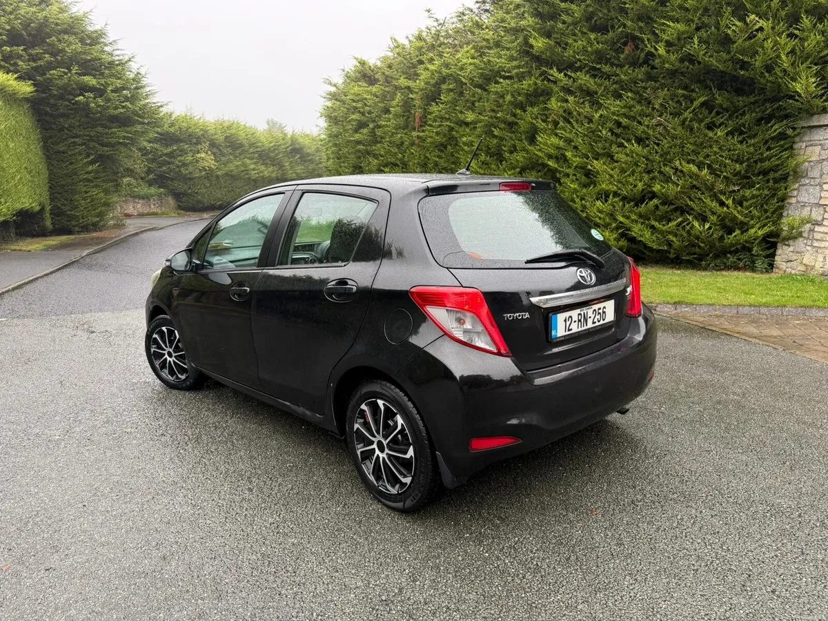2012 Toyota Yaris 1.0 Petrol 135000km - Image 5