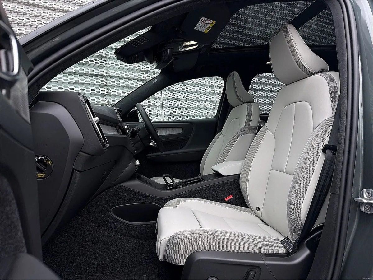 Volvo EX40 BEV 231hp Ultimate - Image 5