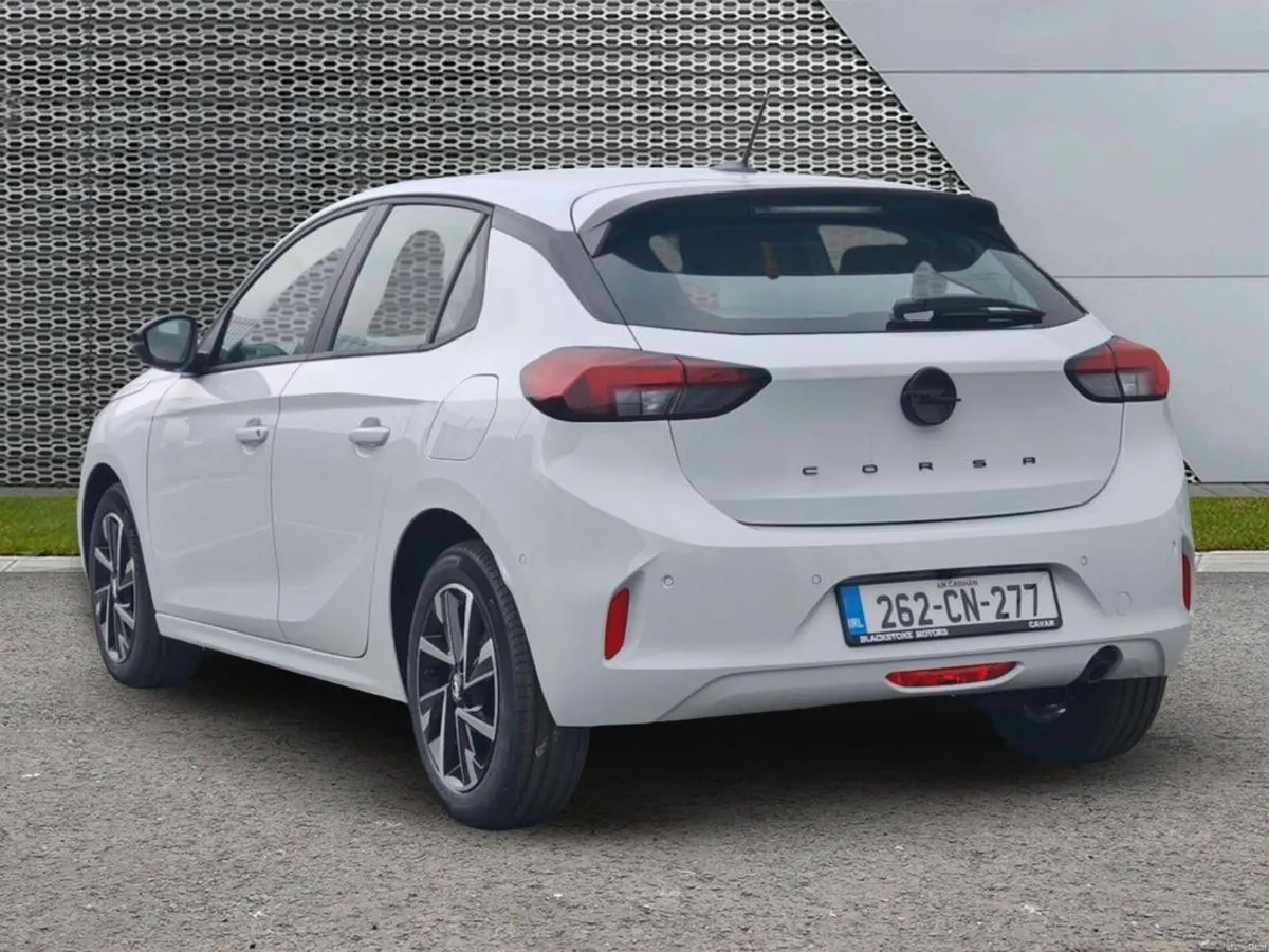 Opel Corsa Elegance 1.2 100hp 6-speed manual - Image 3