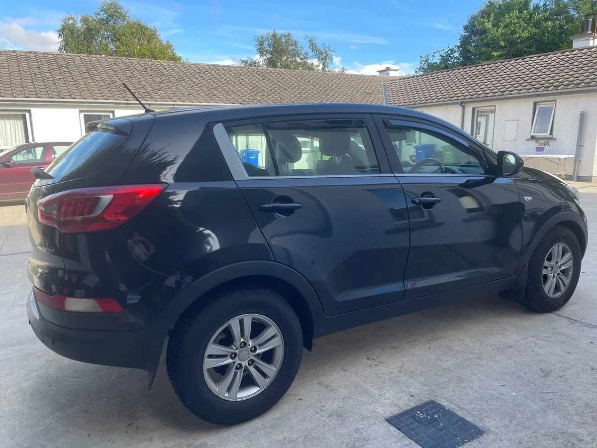 KIA Sportage - Image 2