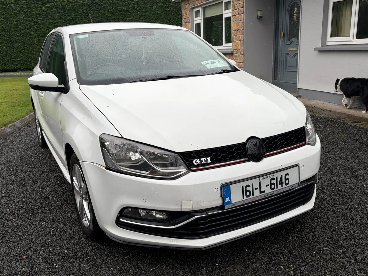 2016 VOLKSWAGEN POLO - Image 4