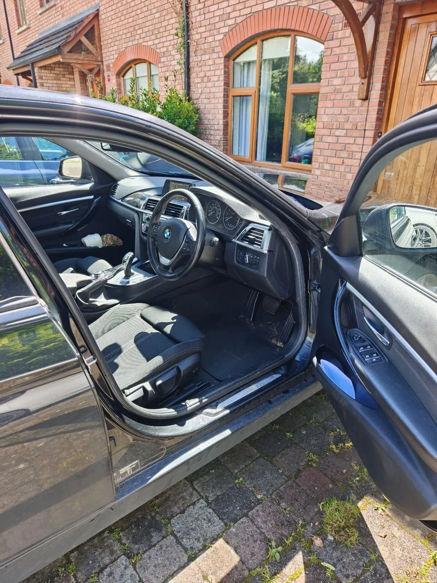 BMW 3-Series 320i Sport 2016 - Needs new turbo - Image 5