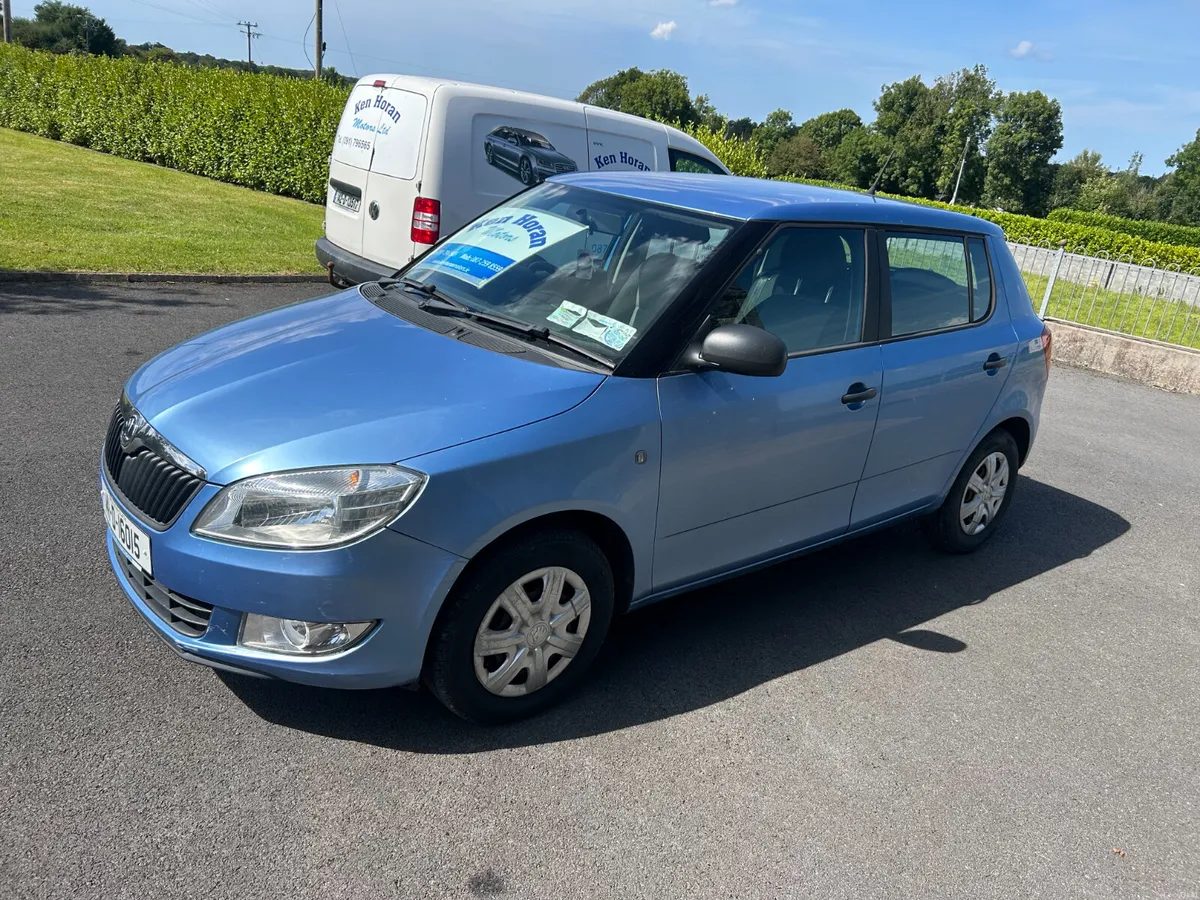 Skoda Fabia 1.2 Petrol 5DR 2014 - Image 3