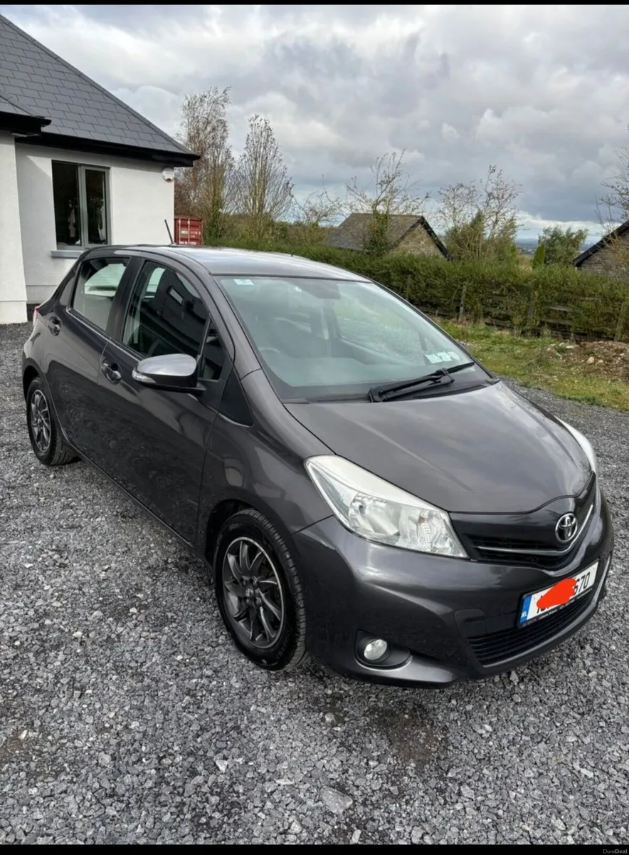 Toyota Yaris - Image 1