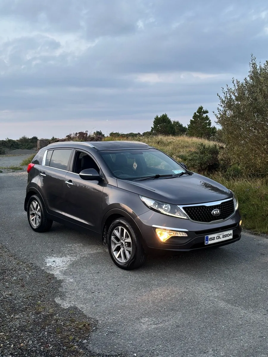 2015 Kia sportage tax and tested - Image 1