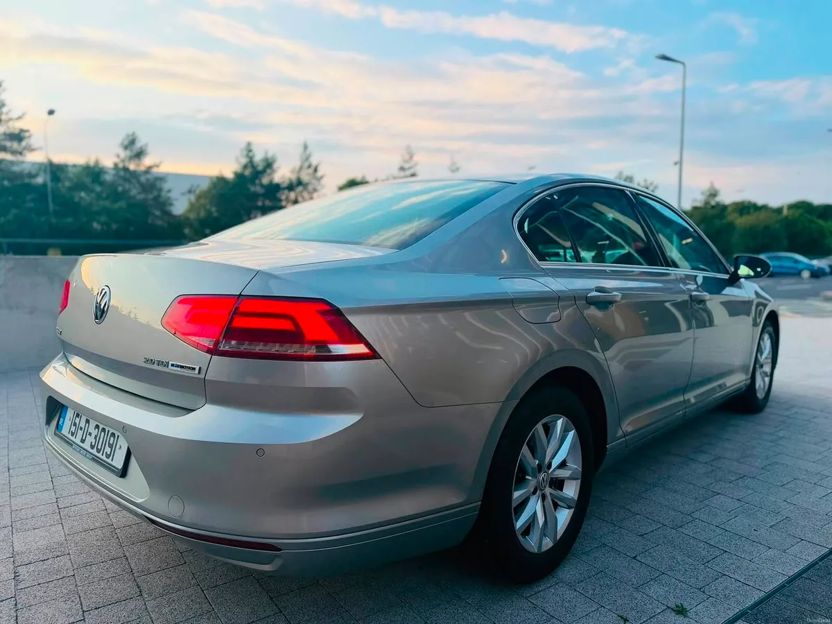 VOLKSWAGEN PASSAT 2.0 diesel AUTOMATIC - Image 2