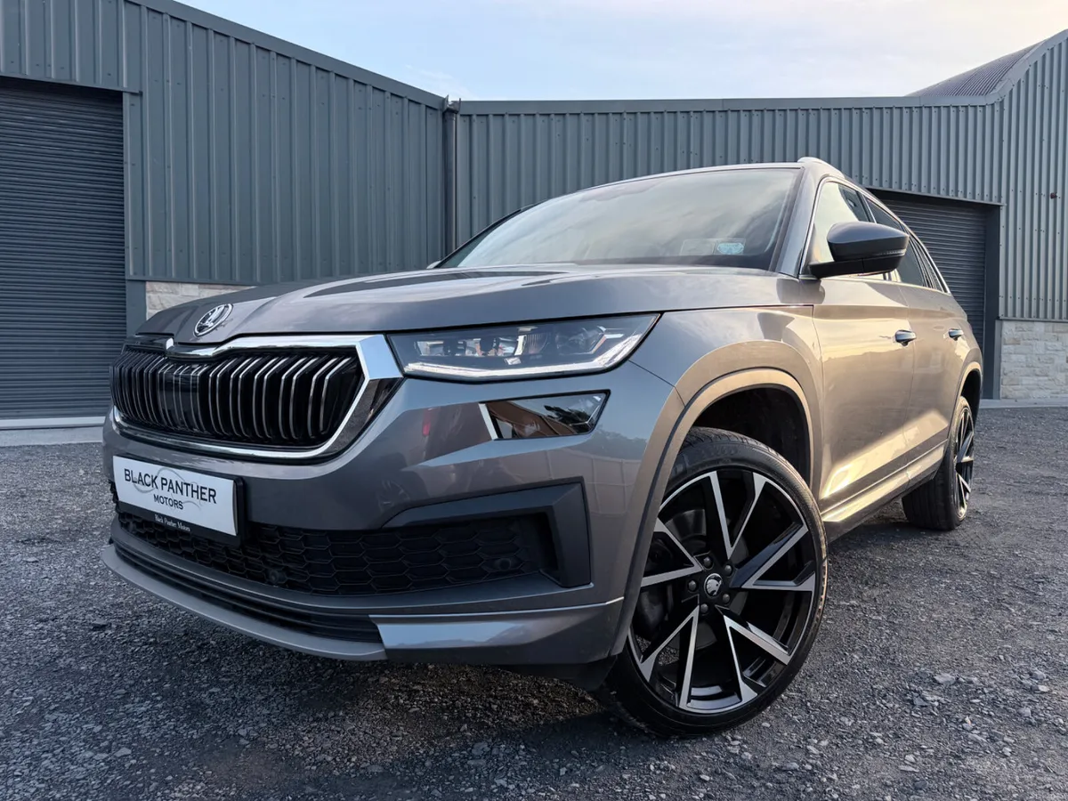 Skoda Kodiaq 232’ Style AUTOMATIC 7 SEAT LOW KM - Image 2
