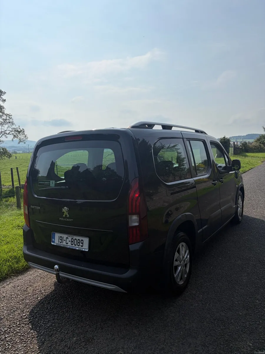 2019 Peugeot Rifter - Image 4
