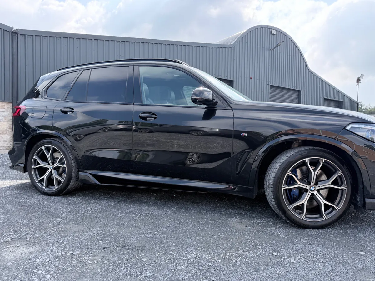 BMW X5 G05 191’ M Sport AUTO SUNROOF/LOW MILEAGE - Image 6