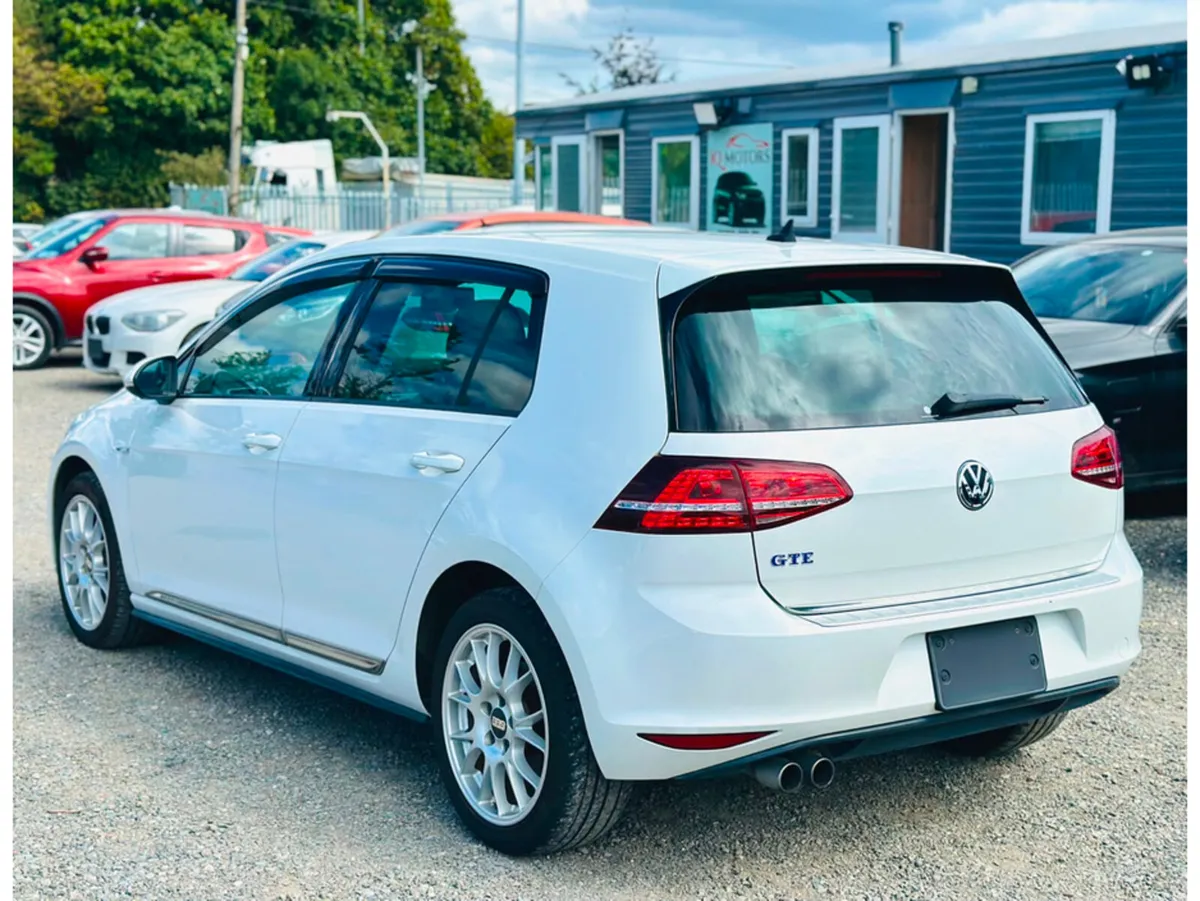 Volkswagen Golf GTE - 1.4L Plug in Hybrid - Auto L - Image 6