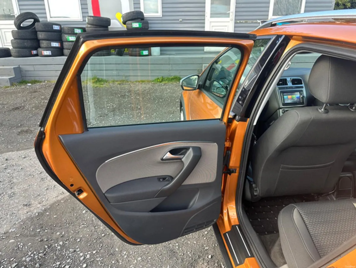 Volkswagen Polo 1.2L Automatic Petrol Low Mileage - Image 6