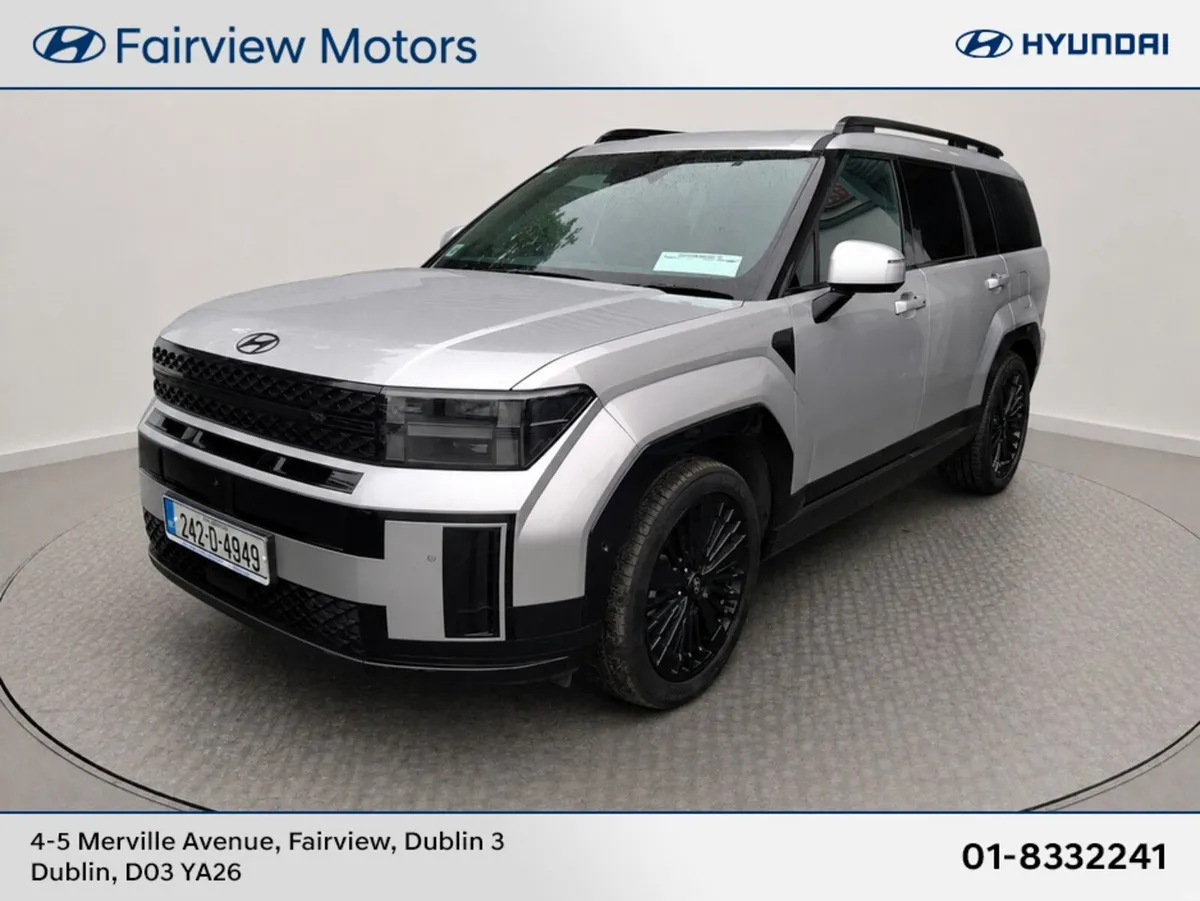 Hyundai Santa Fe PHEV CALLIGRAPHY ** Top Spec ** - Image 3