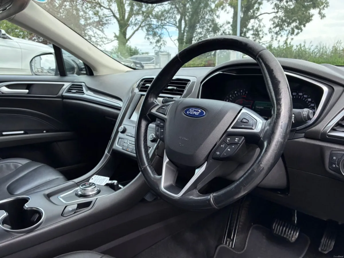 Ford Mondeo TITANIUM 2.0 TD 150 BHP - Image 6