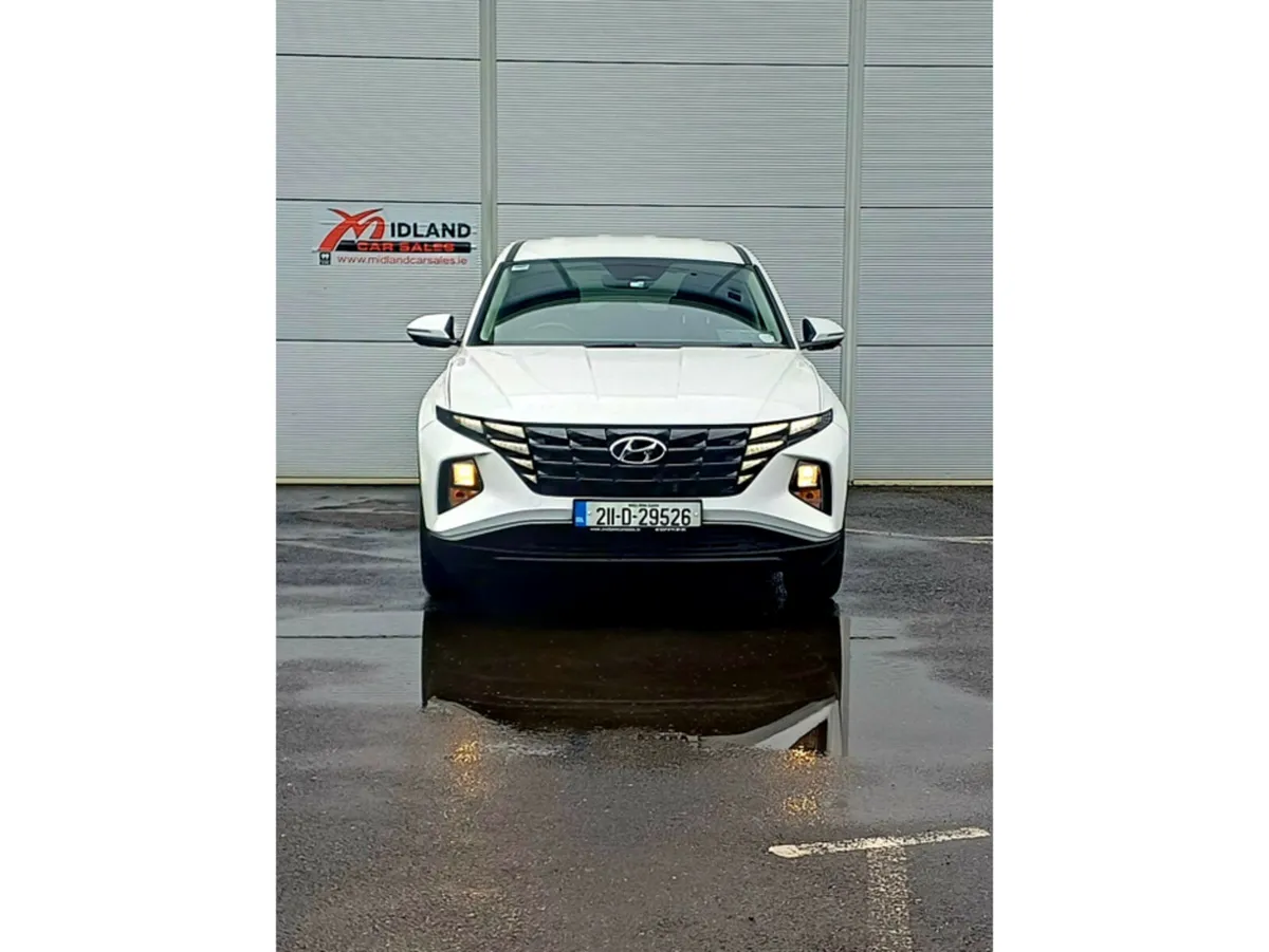 Hyundai Tucson IX35 COMFORT PLUS 5DR - Image 3