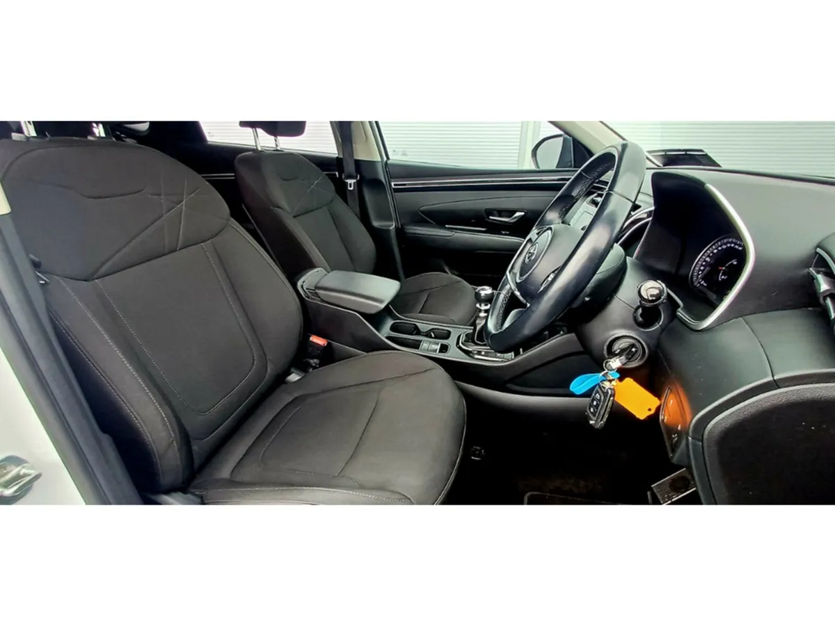 Hyundai Tucson IX35 COMFORT PLUS 5DR - Image 6