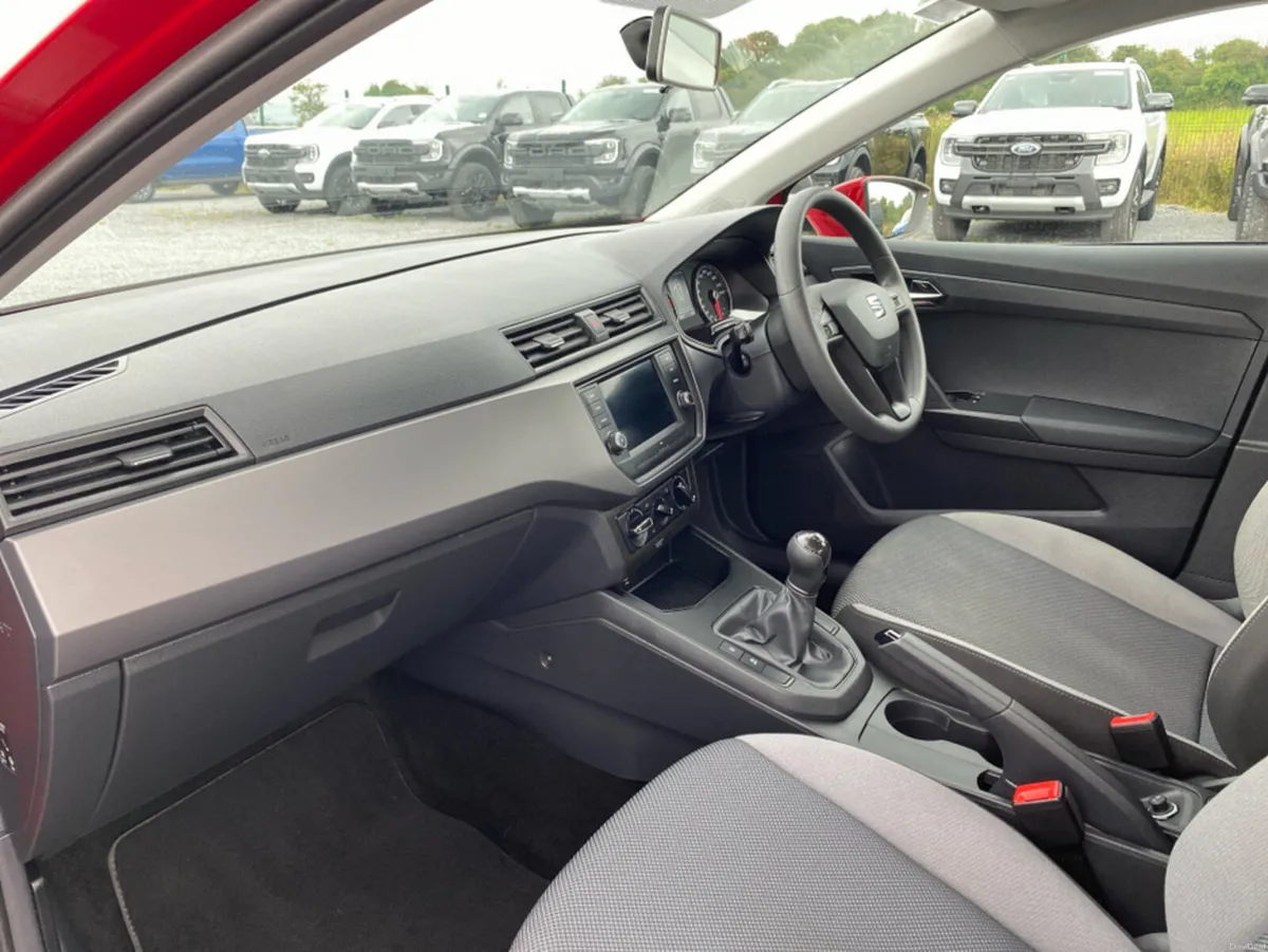 SEAT Ibiza 1.0 MPI 80HP SE 5DR - Image 6