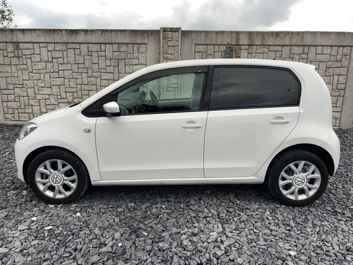 Volkswagen up! AUTO 1.0 - Image 4