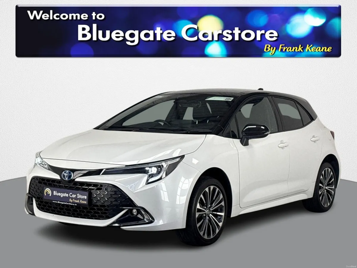 Toyota Corolla HB LUNA SPORT  **FULL BLACK HALF LE - Image 6