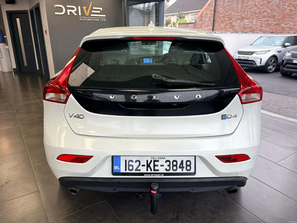 Volvo V40 2.0 SE ***1 Year Warranty *** 2016 - Image 6