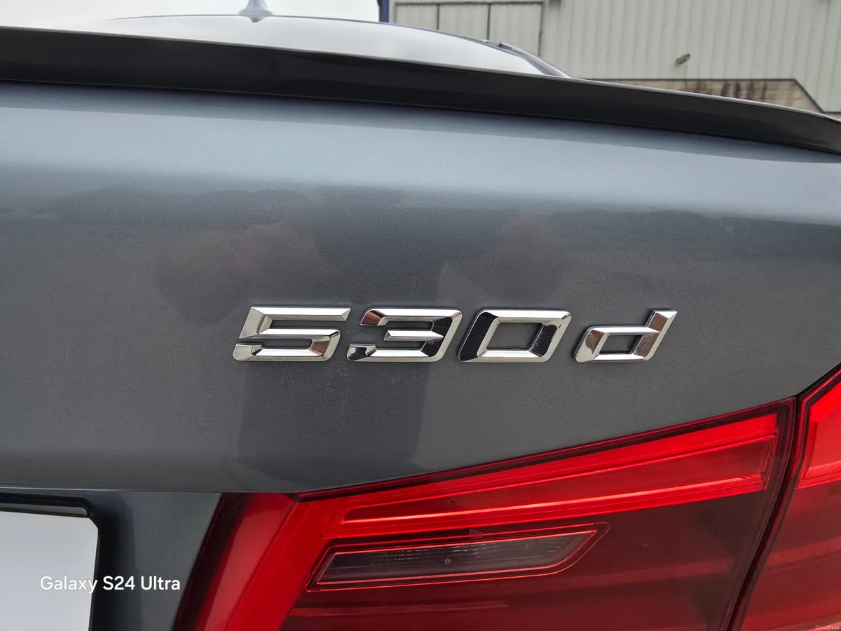 BMW 5-Series 530d M Sport 182 - Image 6