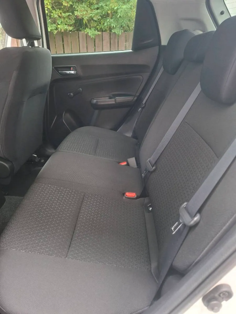 2022 Suzuki Swift - Image 4