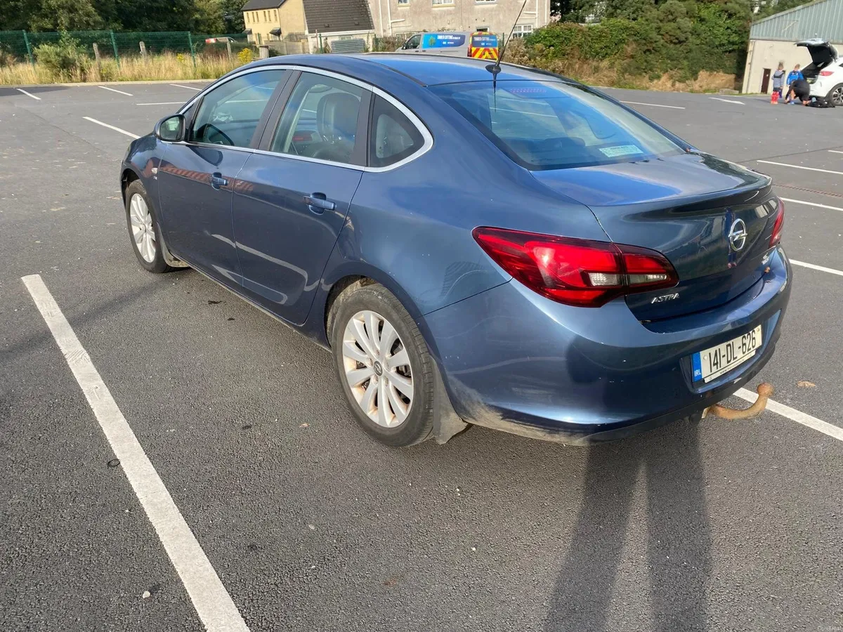 2014 Opel Astra - Image 6