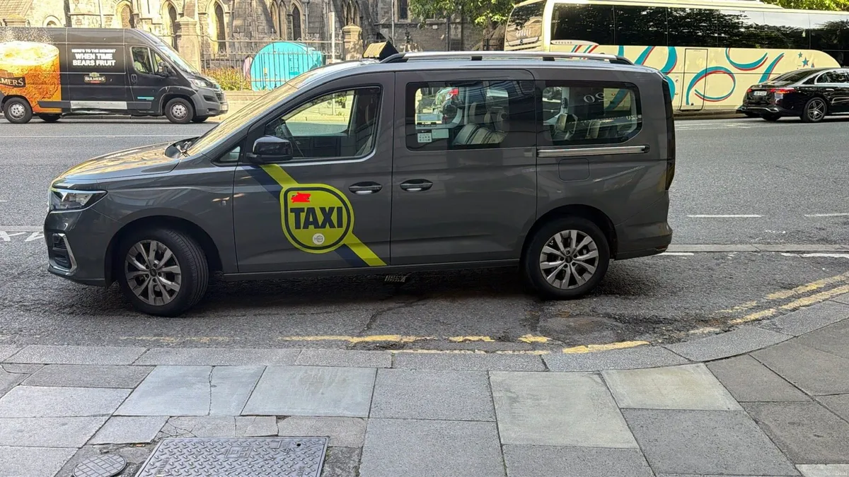 Car for sale - Image 1