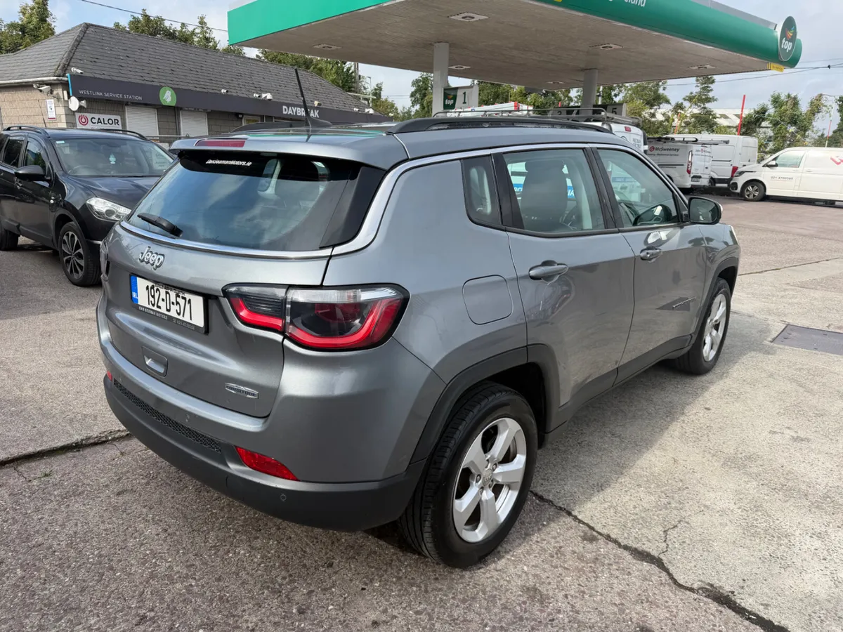 2019Jeep Compass - Image 3
