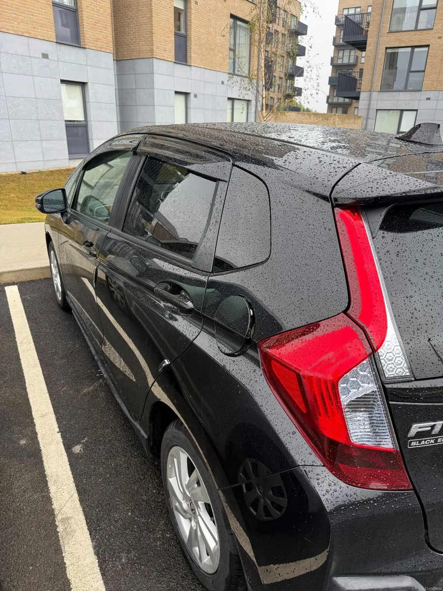 Honda Fit 2015 - Image 4