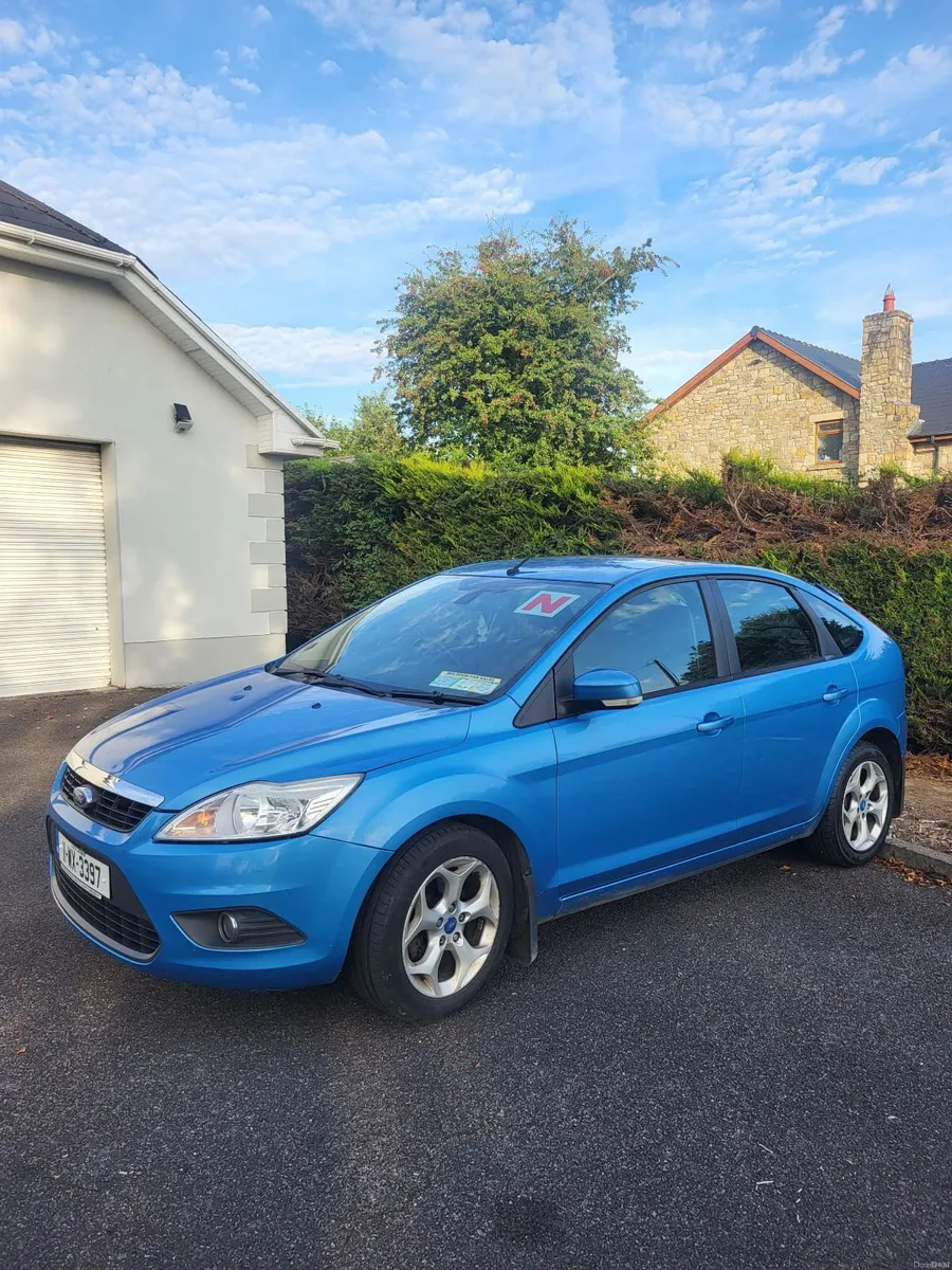 Ford Focus 2011 - Image 1