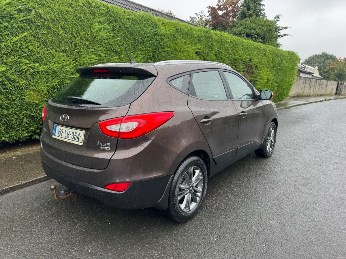 Hyundai ix35 high spec - Image 2