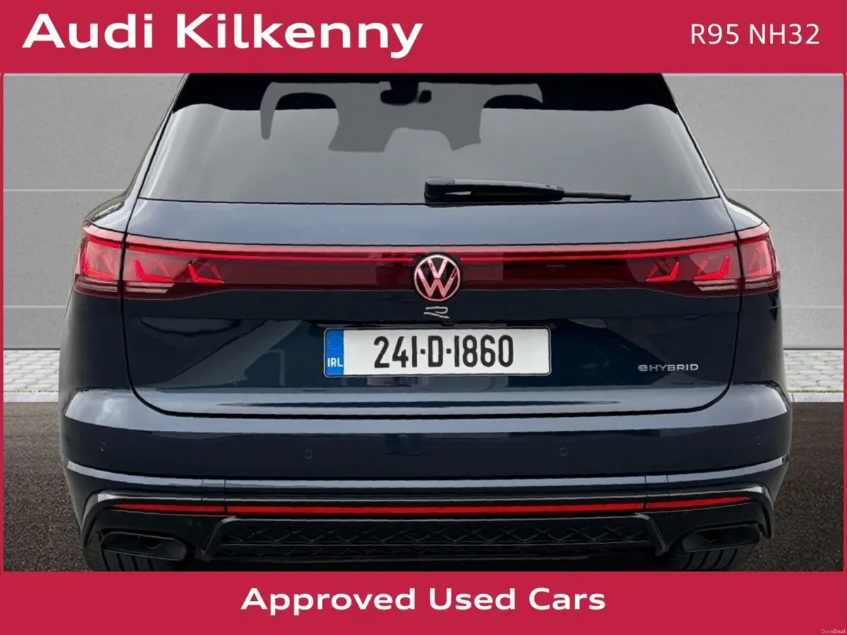 Volkswagen Touareg * Very High Spec * 3.0 TSI PHEV - Image 5