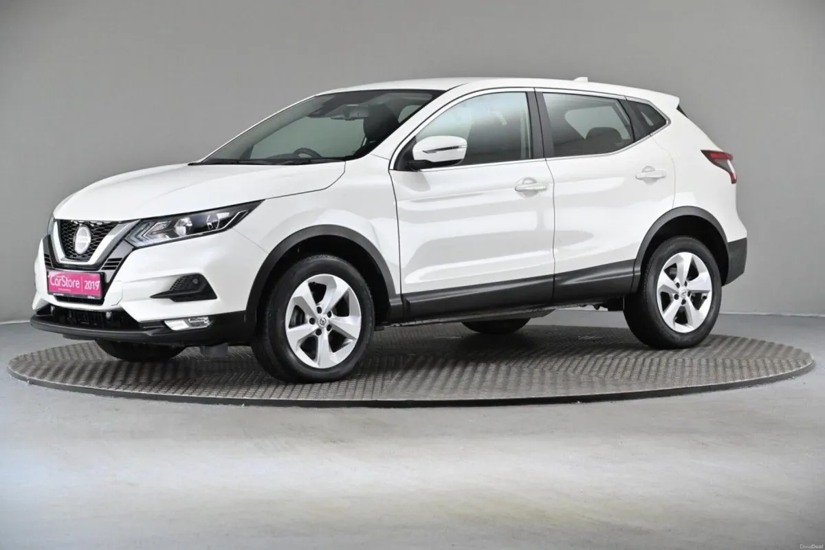 Nissan Qashqai 1.5 DCI 6SPD ACENTA PREMIUM - Image 4