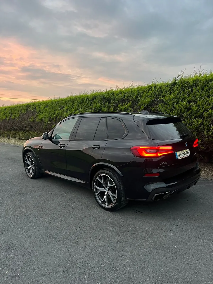 BMW X5 3.0 DIESEL 2019 - Image 4