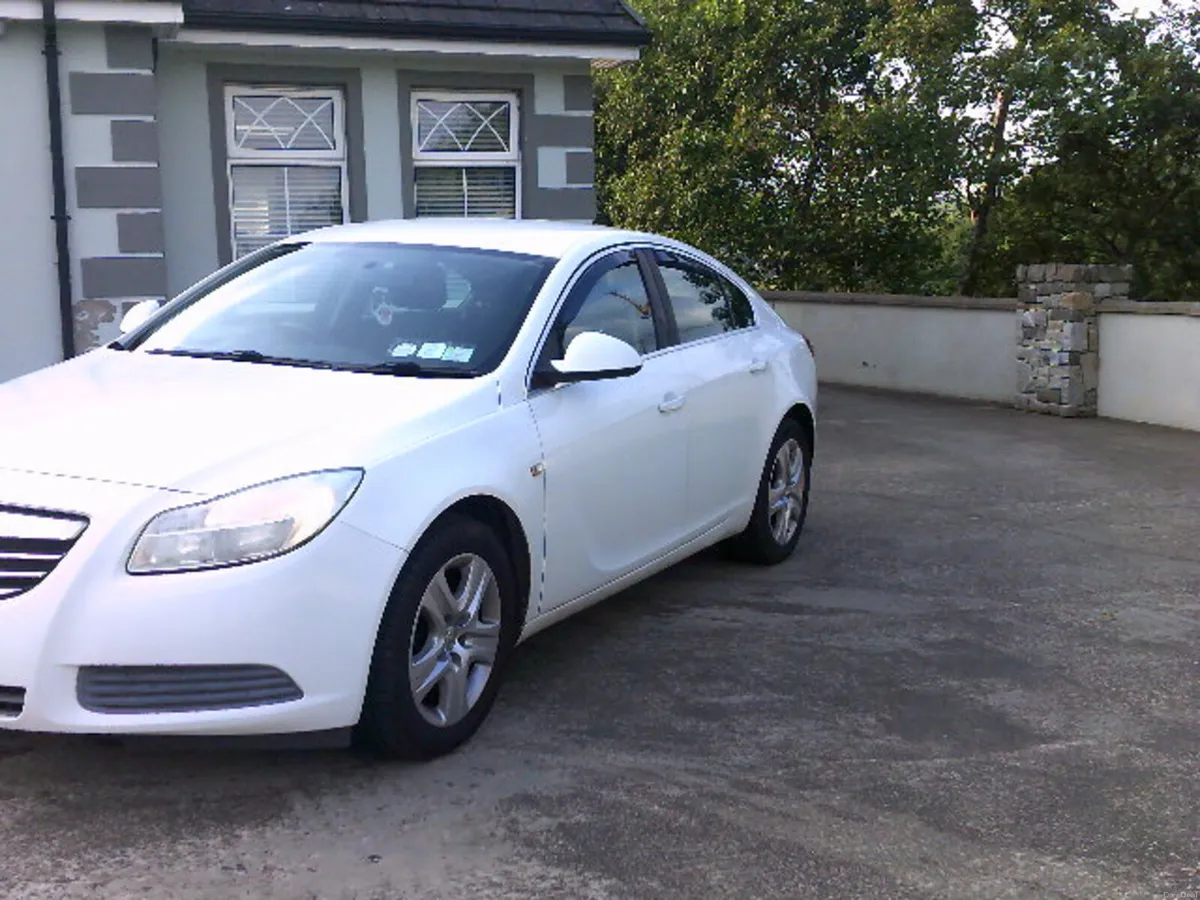 Vauxhall Insignia 2013 - Image 3