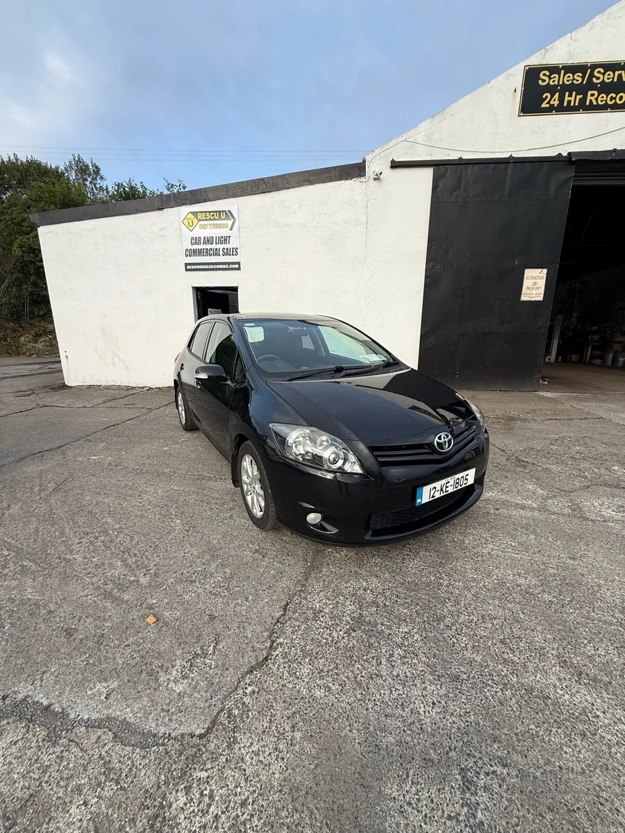 Toyota auris - Image 1