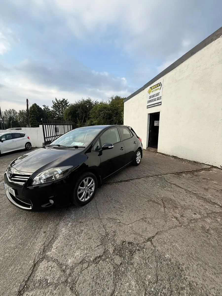 Toyota auris - Image 3