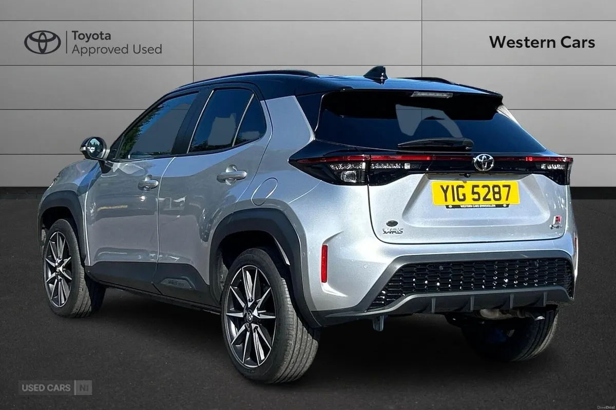 Toyota Yaris Cross 1.5 VVT-h GR SPORT E-CVT Euro 6 - Image 4