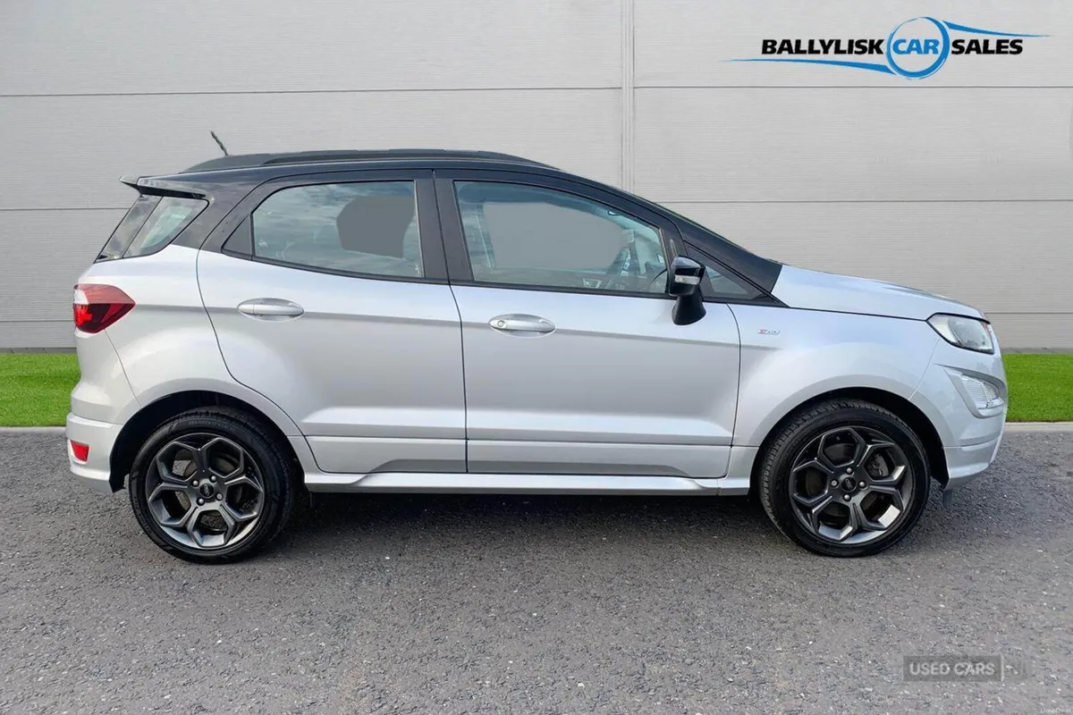 Ford EcoSport 1.0T 125PS ST-Line in Moondust Silve - Image 3