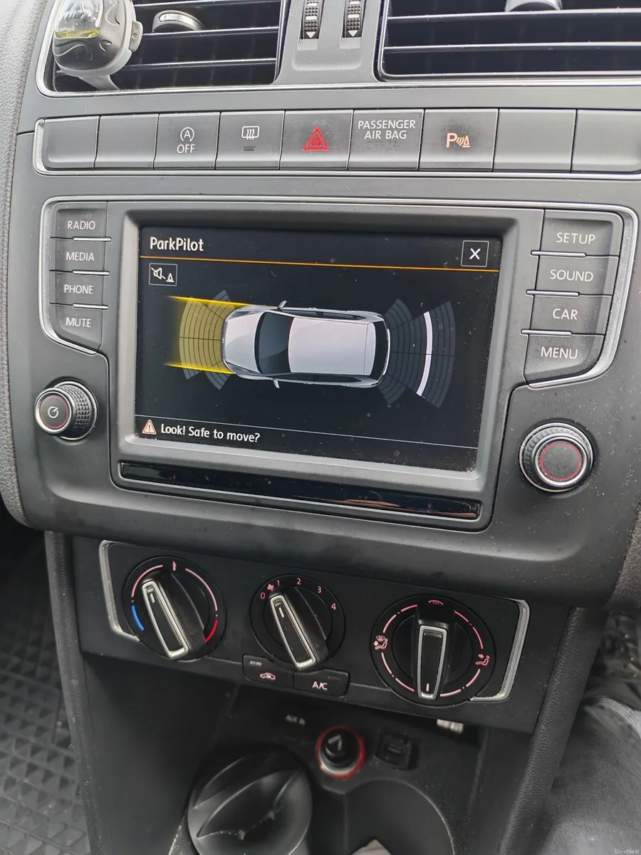 Volkswagen Polo 2016 , Diesel, Automatic - Image 2