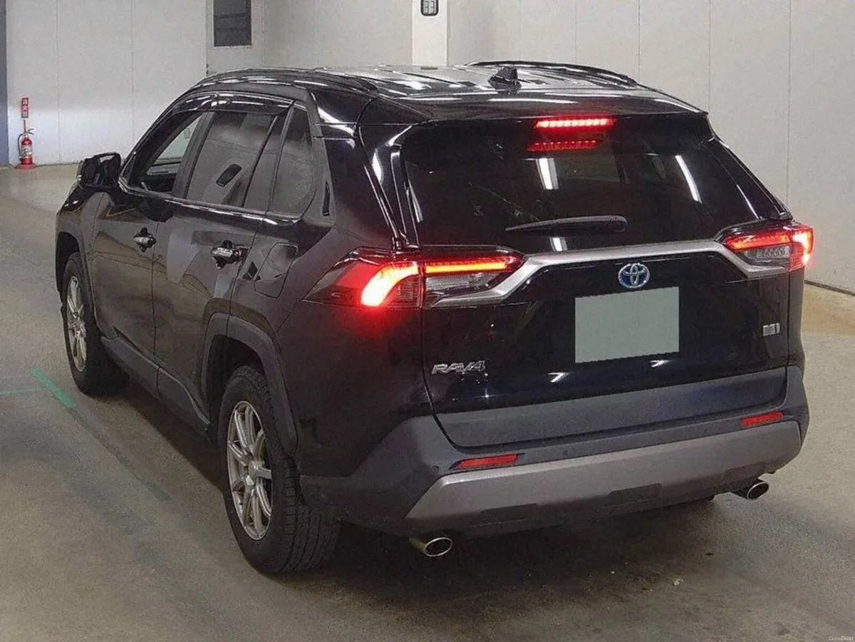 Toyota RAV4 4WD HYBRID G - Image 2