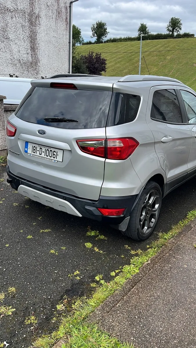 Ford Ecosport Titanium 1.5tdci 95PS M5 4DR - Image 2