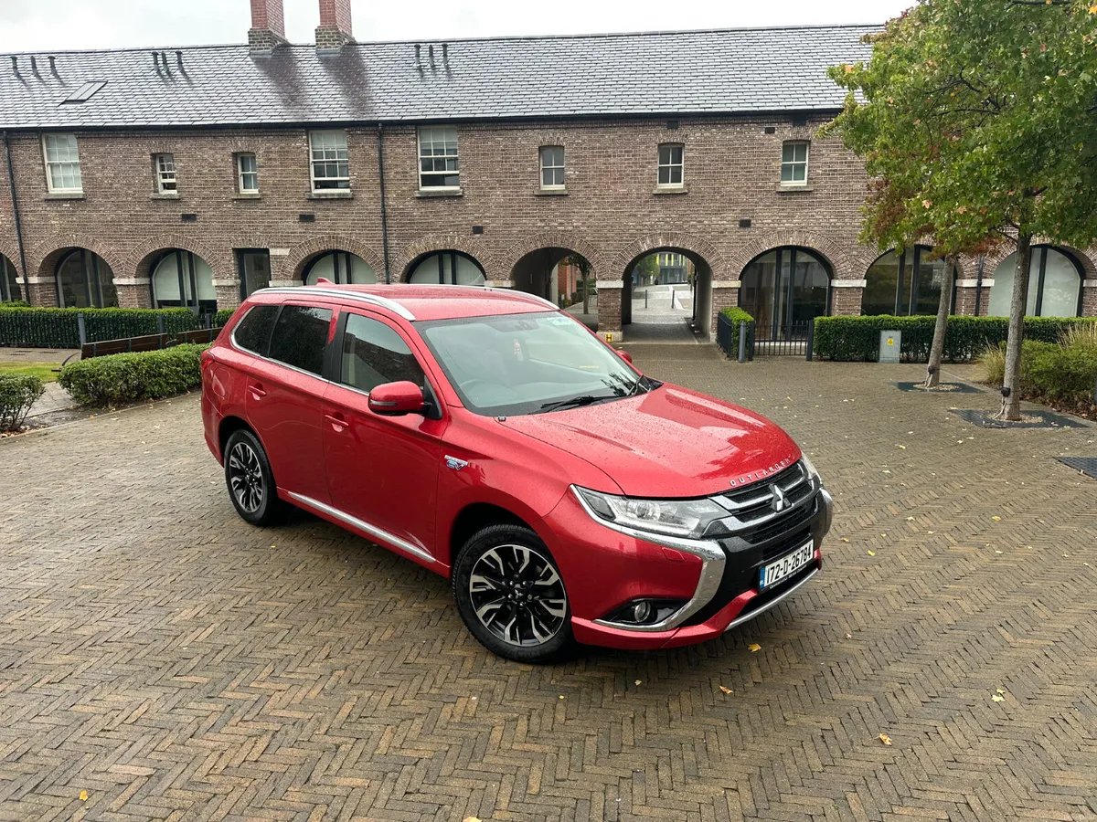 Mitsubishi Outlander 2017 - Image 2