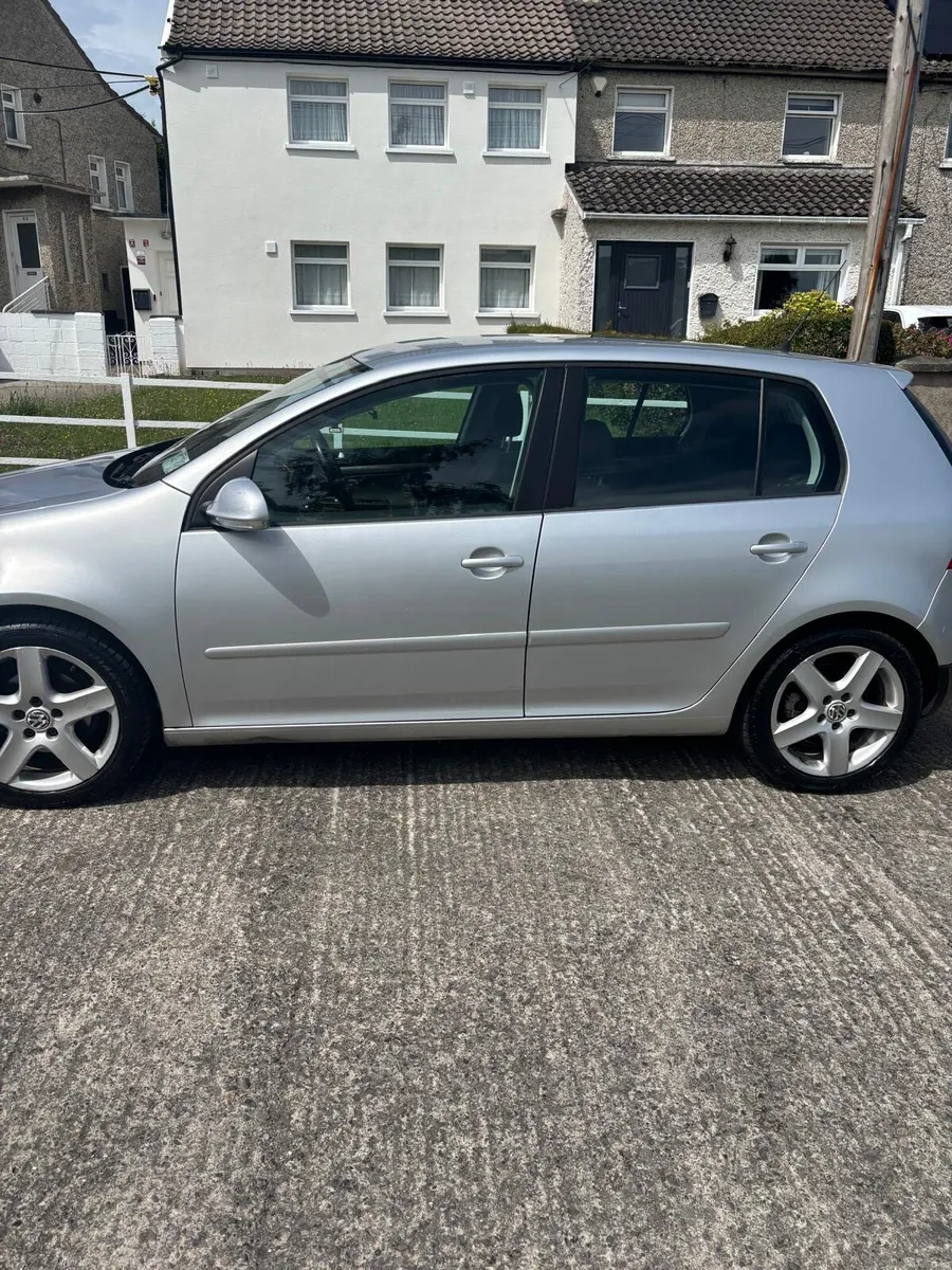 Volkswagen Golf - Image 2