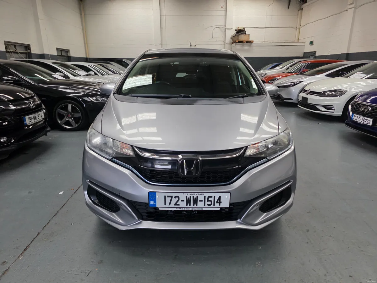 Honda Fit 2017 - Image 2