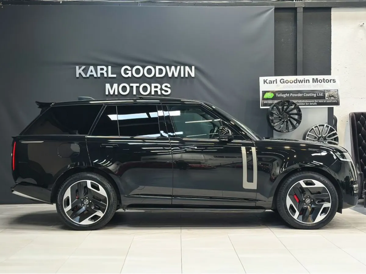 LAND ROVER RANGE ROVER 3.0 E-HYBRID N1 UTILITY - Image 5