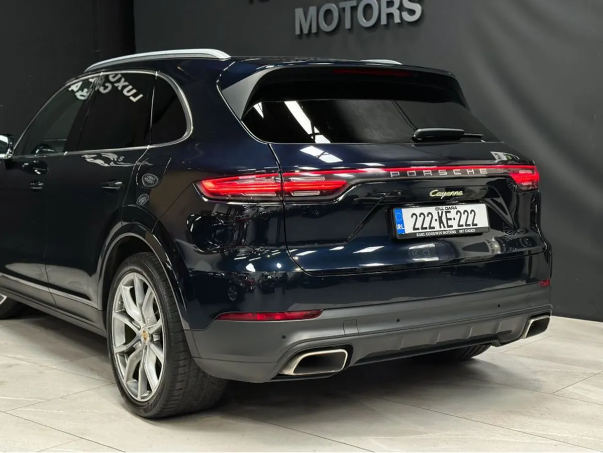 PORSCHE CAYENNE V6 E-HYBRID 4DR AUTO - Image 6
