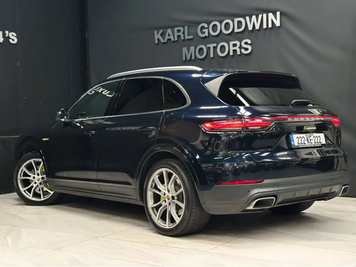 PORSCHE CAYENNE V6 E-HYBRID 4DR AUTO - Image 5