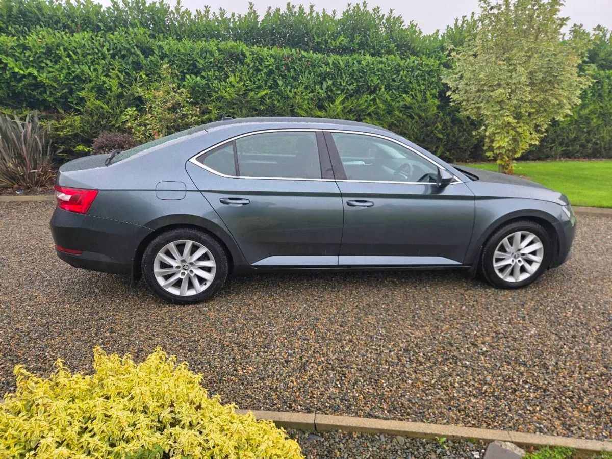 2021 SKODA SUPERB 2LT 150BHP DSG - Image 2