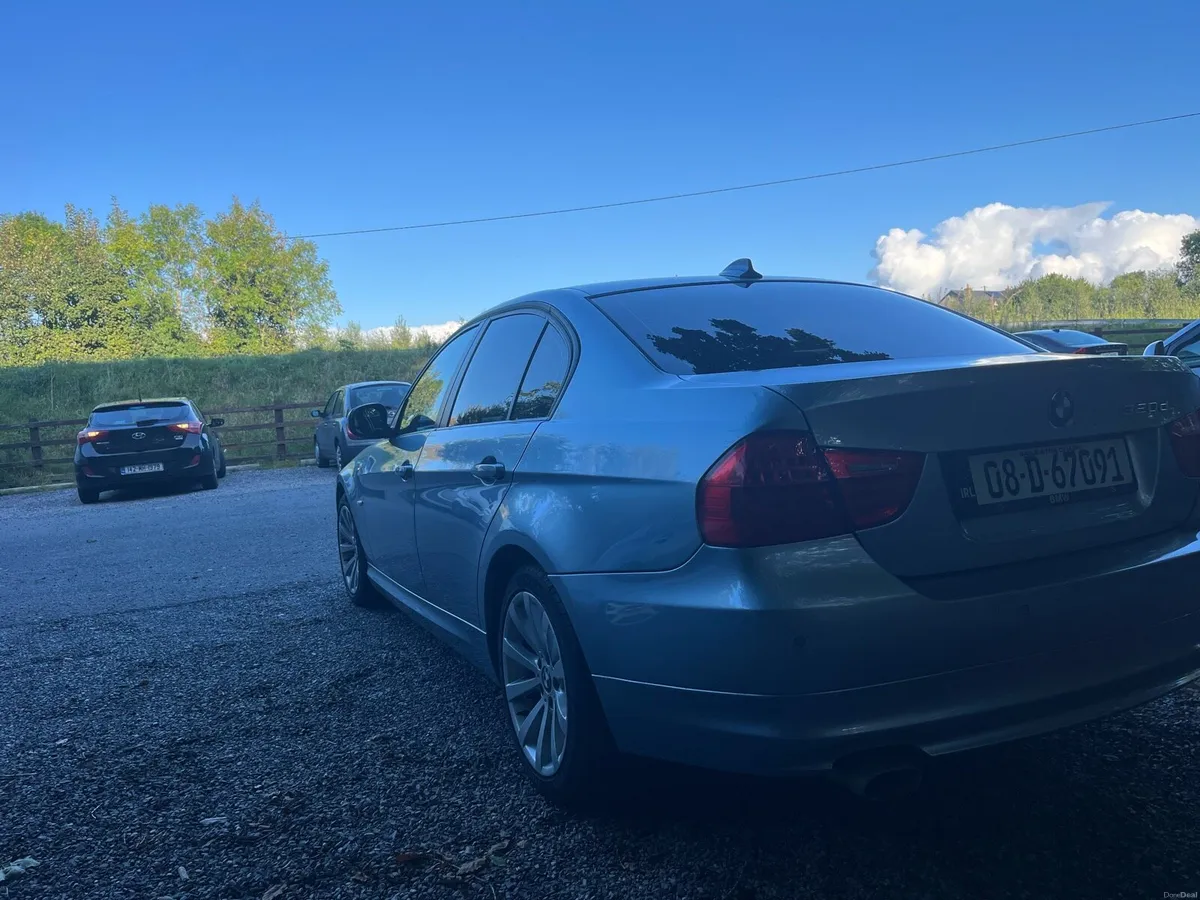 2008 Bmw 320 - Image 1